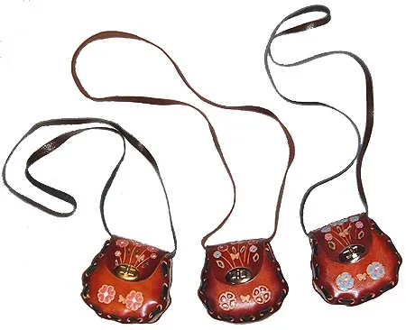 [LE5003-802] Large Young Girls Tooled Leather Latigo Purse (SLLP4, SLLP2) (Brown (SLLP2))